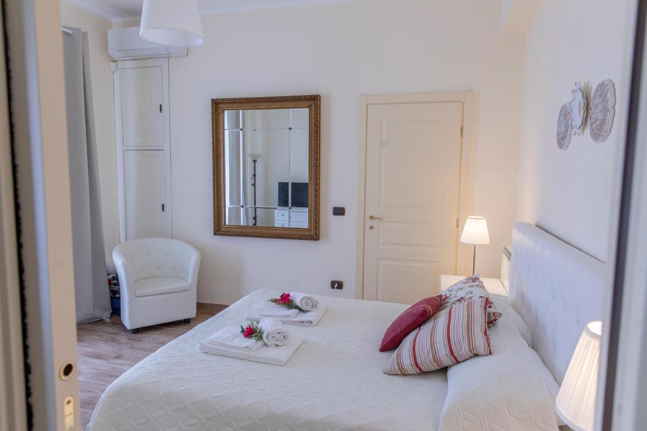 Villa Laoconte Piscina, Jacuzzi E Biliardo Canicattì エクステリア 写真